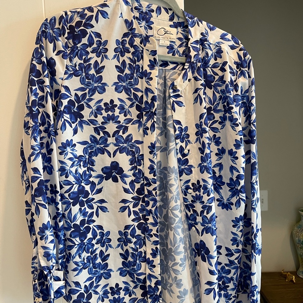 Olivia Culpo Floral Button Up